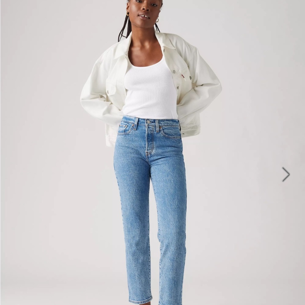 Levi’s 33x29 WEDGIE STRAIGHT FIT WOMEN'S JEANS